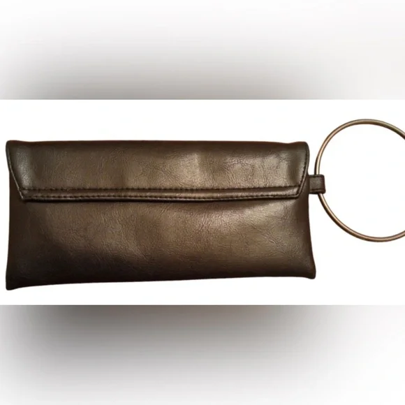 VICTORIAS SECRET WRISTLET WALLET - Picture 2 of 4